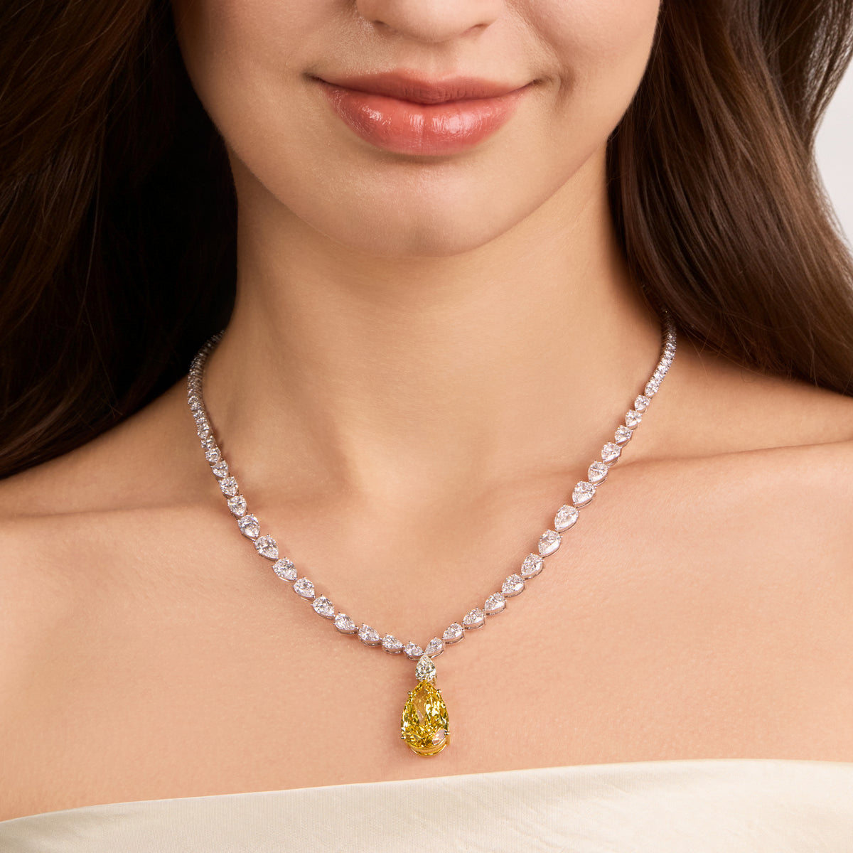 Aurora Royale 18K Gold Lab-Grown Yellow Diamond Drop Necklace