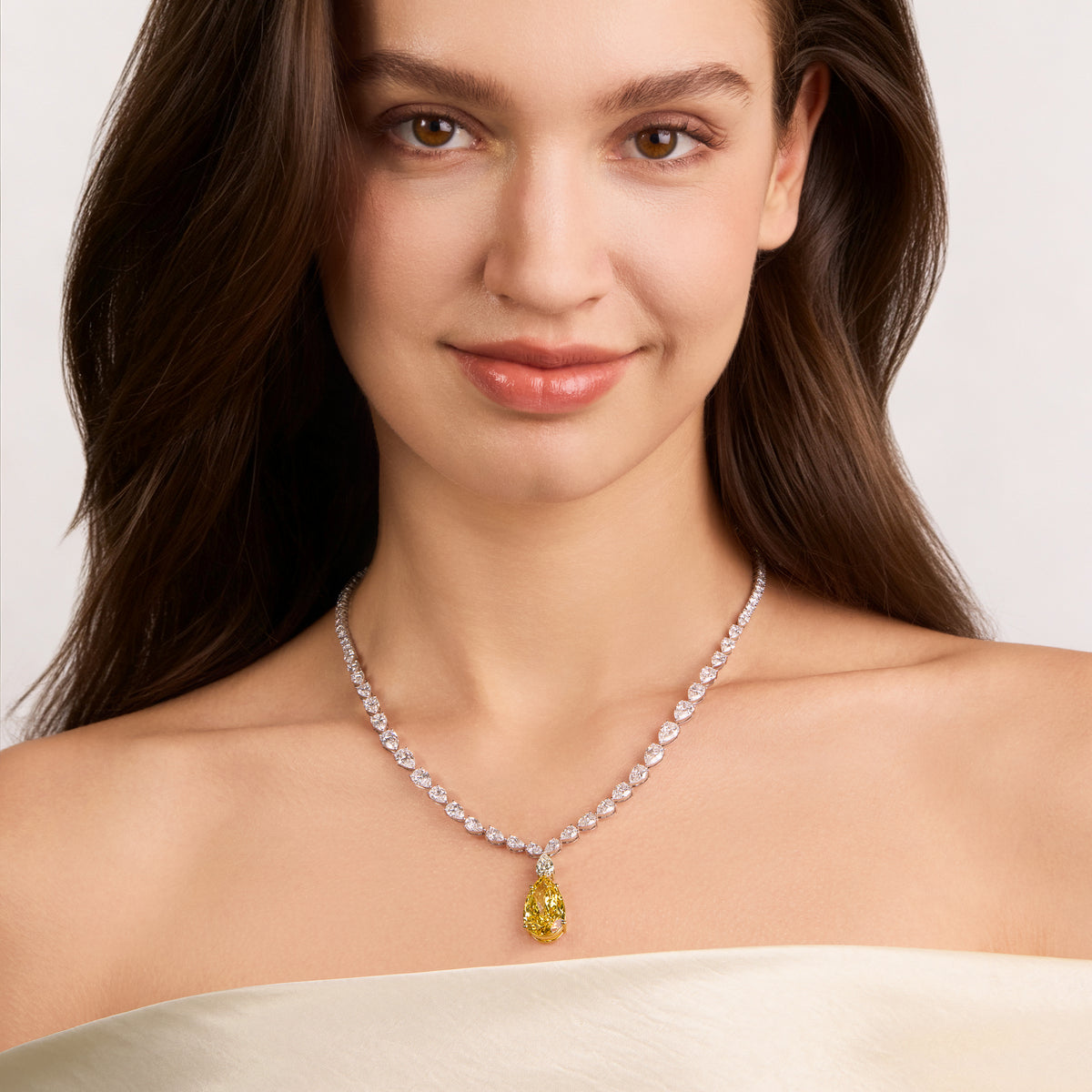 Aurora Royale 18K Gold Lab-Grown Yellow Diamond Drop Necklace